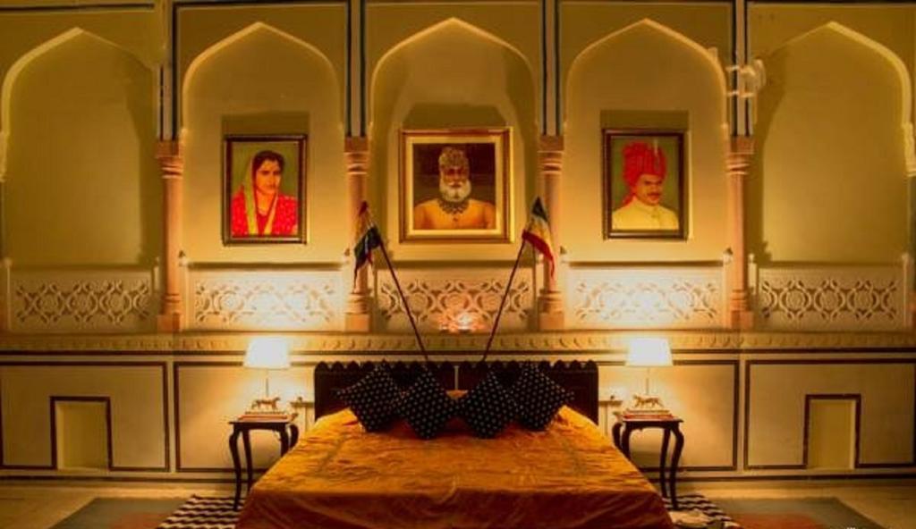 The Umaid Vilas Royal Heritage Haveli Jaipur Phòng bức ảnh